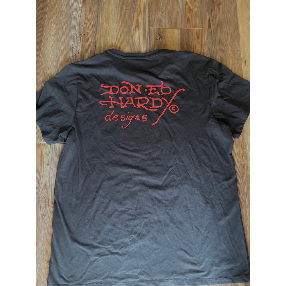 Ed Hardy Graphic T-shirt - Picture 2 of 4